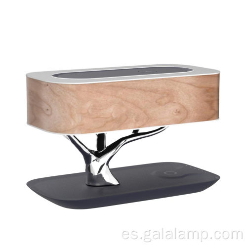 Lámpara de mesa de madera con base de árbol